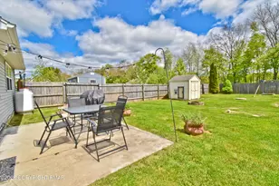 219 Orchard View Dr, Effort, PA 18330 - Photo 38