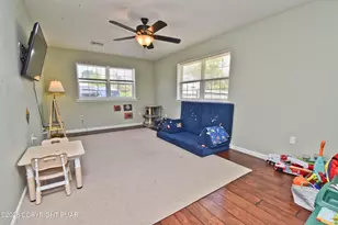 219 Orchard View Dr, Effort, PA 18330 - Photo 14