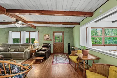  122 Sweet Briar Road, Pocono Pines, PA 18350 - Photo 4