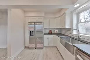 589 S Delaware Dr, Mount Bethel, PA 18343 - Photo 12