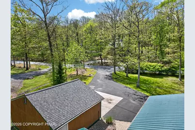  307 Timber Hill Road, Henryville, PA 18332 - Photo 10