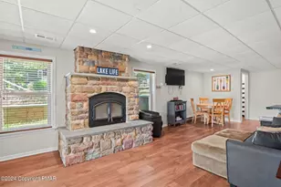395 N Lake Dr, Lake Harmony, PA 18624 - Photo 10