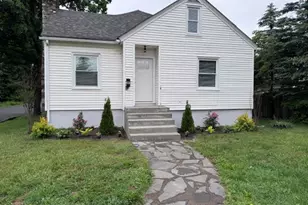 203 Pokona Ave, Stroudsburg, PA 18360 - Photo 1