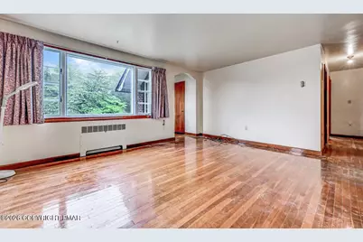  51 NW Hazen Avenue, Bangor, PA 18013 - Photo 6