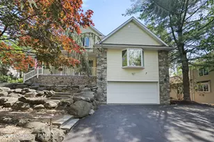 2622 Majestic Ct, East Stroudsburg, PA 18302 - Photo 6