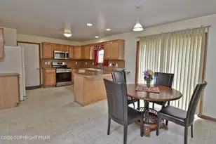 2556 Tacoma Dr, Blakeslee, PA 18610 - Photo 10