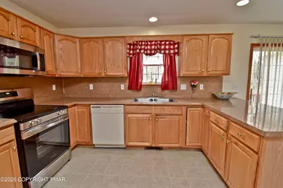 2556 Tacoma Drive, Blakeslee, PA 18610 - Photo 14