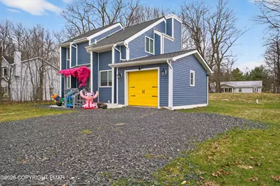  1070 Seven Nations Drive, Tobyhanna, PA 18466 - Photo 1