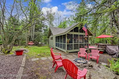  417 Miller Drive, Pocono Pines, PA 18350 - Photo 36
