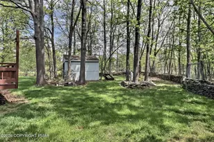 2412 Marquette Dr, Blakeslee, PA 18610 - Photo 36