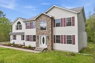 1201 Clover Rd, Long Pond, PA 18334 - Photo 2