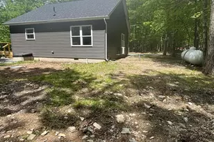 153 Morris Rd, East Stroudsburg, PA 18302 - Photo 6