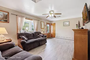 28 Tamaqua St, Tamaqua, PA 18252 - Photo 10
