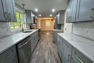 8213 Sunset Dr, Tobyhanna, PA 18466 - Photo 8