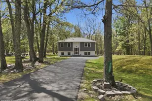 208 Depue Cir, Bushkill, PA 18324 - Photo 6
