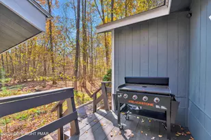 6 Ingrid Dr, Covington Township, PA 18424 - Photo 8