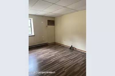  252 Harris Street #B12, East Stroudsburg, PA 18301 - Photo 8