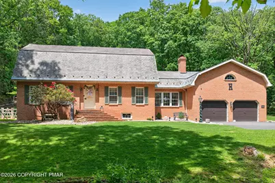  595 Walnut Avenue, Pen Argyl, PA 18072 - Photo 4