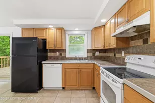 1206 Wooddale Rd, East Stroudsburg, PA 18302 - Photo 22