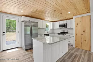 24 Indian Trail Rd, Jim Thorpe, PA 18229 - Photo 12