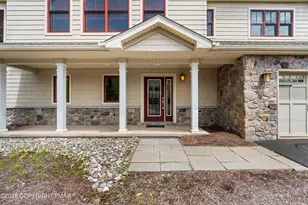 54 Bluestone Ct, Lake Harmony, PA 18624 - Photo 8