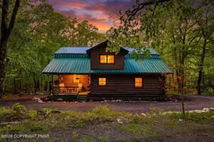 188 Twin Lakes Dr, Shohola, PA 18458 - Photo 1