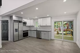 8592 Periwinkle Dr, Tobyhanna, PA 18466 - Photo 8