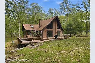  1517 Deer Run, Bushkill, PA 18324 - Photo 4