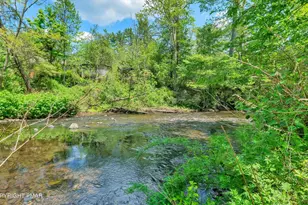 1462&1466 Pocono Ln, Bartonsville, PA 18321 - Photo 12