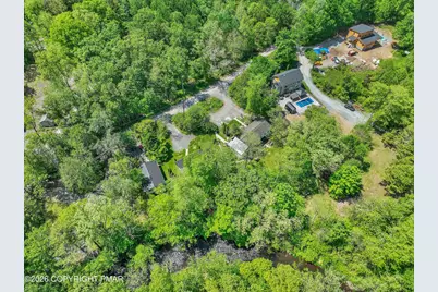  1466 Pocono Lane, Bartonsville, PA 18321 - Photo 2