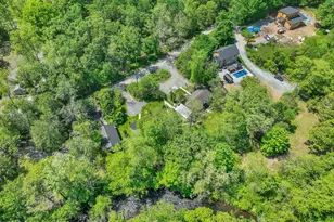 1466 Pocono Ln, Bartonsville, PA 18321 - Photo 2