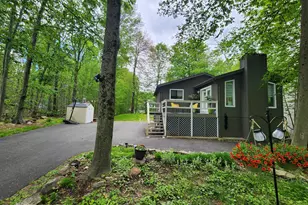 3332 Oberon Rd, Tobyhanna, PA 18466 - Photo 28