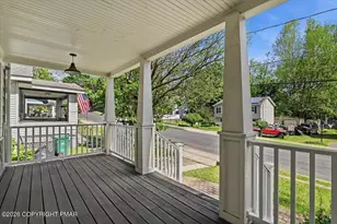 40 W Broad St, East Stroudsburg, PA 18301 - Photo 4