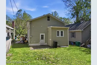  40 W Broad Street, East Stroudsburg, PA 18301 - Photo 40