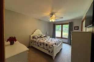 391 Rose Marie Ln, East Stroudsburg, PA 18302 - Photo 12