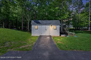 915 Mundy Ln, Effort, PA 18330 - Photo 54