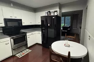 184 Oak Ln, Cresco, PA 18326 - Photo 4