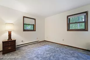 1585 Starry Ln, Effort, PA 18330 - Photo 28