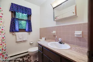 1585 Starry Ln, Effort, PA 18330 - Photo 30