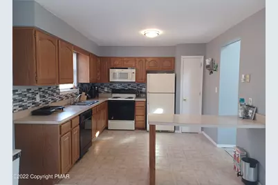  1147 Hunters Woods Drive, East Stroudsburg, PA 18301 - Photo 24