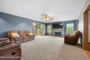 324 W 10th St, Jim Thorpe, PA 18229 - Photo 28