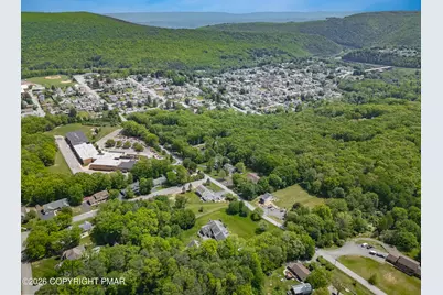  324 W 10th Street, Jim Thorpe, PA 18229 - Photo 10