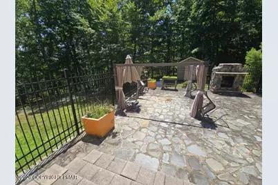  519 Norman Court, East Stroudsburg, PA 18302 - Photo 6