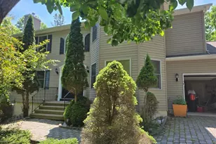 519 Norman Ct, East Stroudsburg, PA 18302 - Photo 4