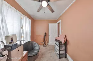 230 Carbon St, Lehighton, PA 18235 - Photo 48