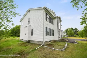 1149 Glade Dr, Long Pond, PA 18334 - Photo 36