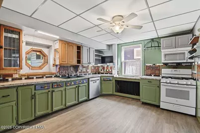  115 South Street, Jim Thorpe, PA 18229 - Photo 18
