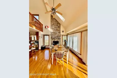  123 Wallenpaupack Drive, Greentown, PA 18426 - Photo 6