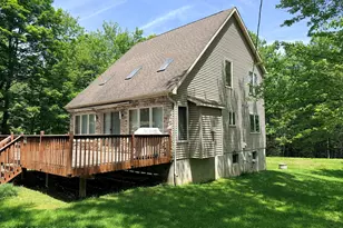 123 Wallenpaupack Dr, Greentown, PA 18426 - Photo 2