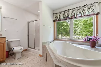  123 Wallenpaupack Drive, Greentown, PA 18426 - Photo 34